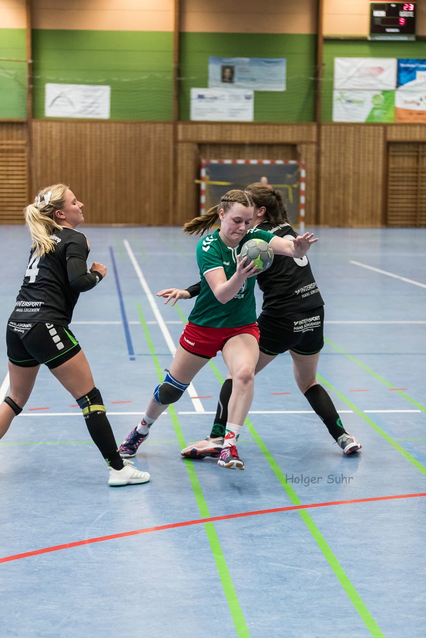 Bild 240 - Frauen HSG Kremperheide/Muensterdorf - HFF Munkbarup : Ergebnis: 28:27